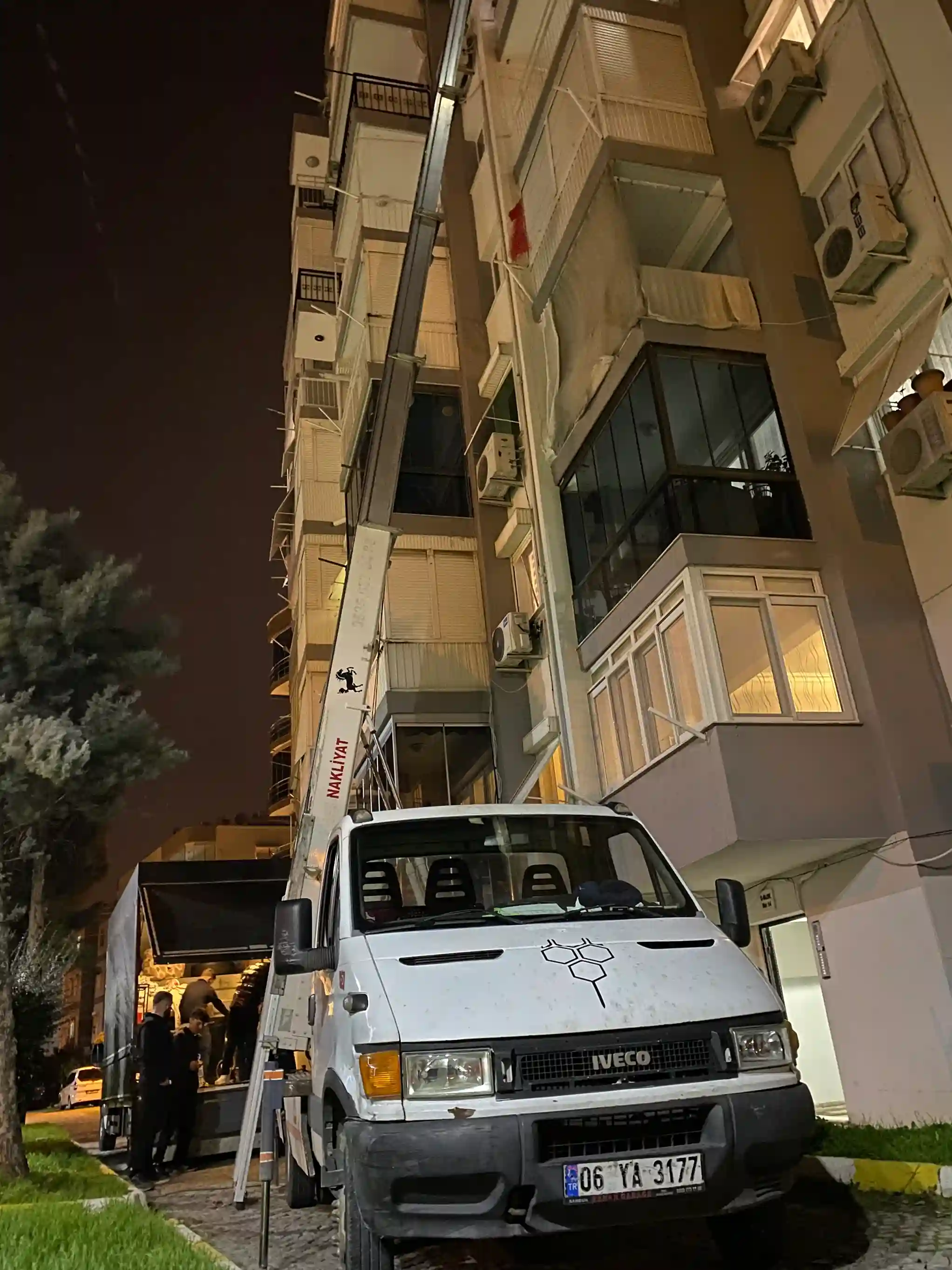 Gece asansör kiralama
